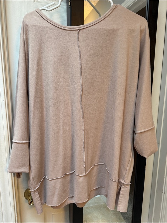 SPANX Tops - SPANX Mauve Crewneck Top
